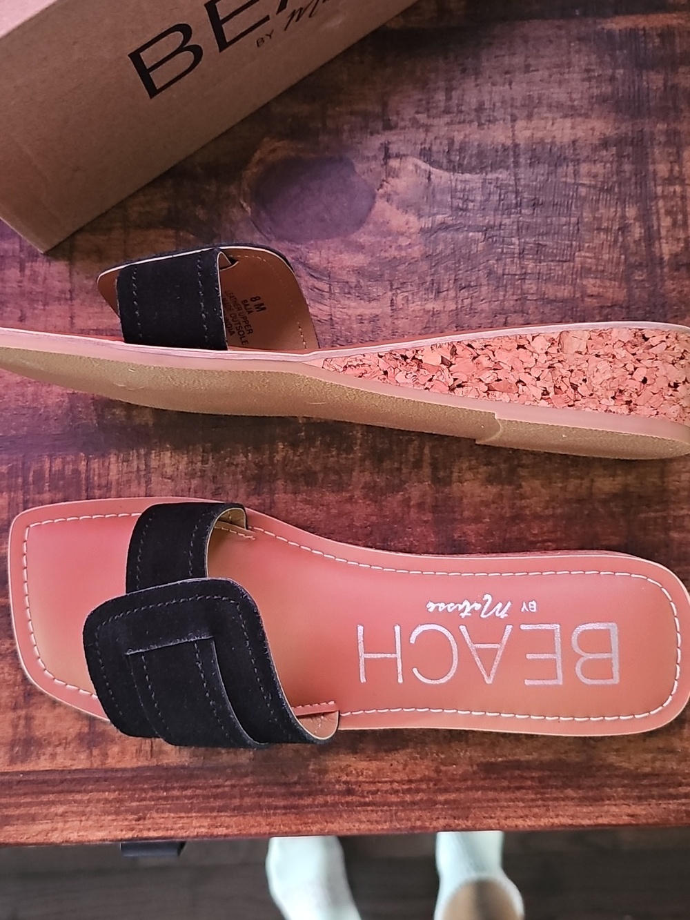 NWOT BEACH Matisse Suade Black Slide Sandals - Picture 2 of 4